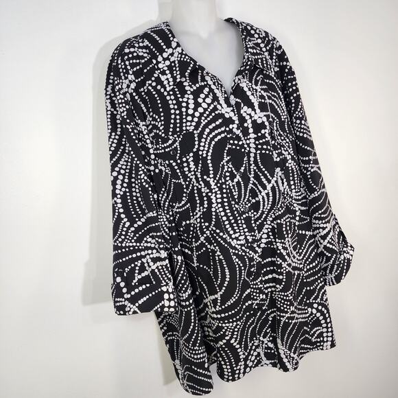Maggie Barnes Top Womens Size 4X 30/32 Button 3/4 Sleeve Black White Polka Dots - Picture 4 of 10